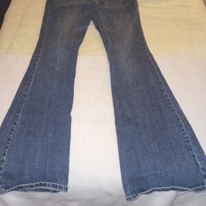 London Jean company size 4 blue flare legged jeans